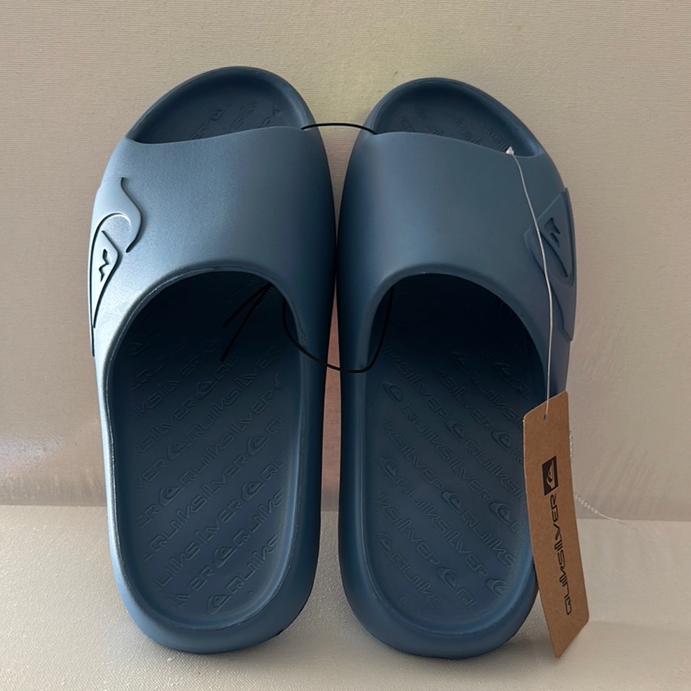 NWT Quicksilver Blue Open Toe Unisex Slides with 1.5” soles.